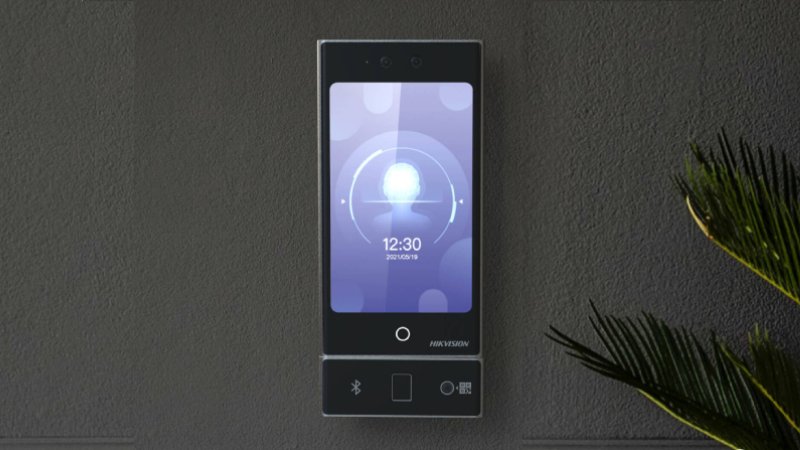 Face ID terminal ilə iş vaxtı uçotu: necə işləyir və nə lazımdır? — Hikvision